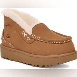 UGG Women Ansley Parc Genuine Shearling Platform Slipper Size 9 NWT